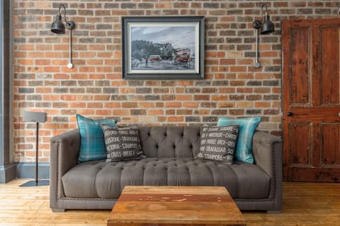 Rustic Chic Victorian Edinburgh Flat