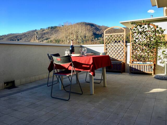 Ampio attico, zona stadio con vista Città Alta