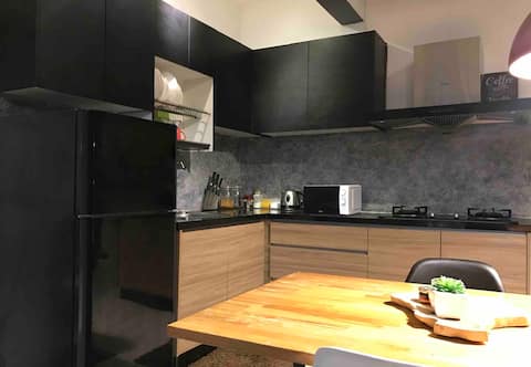 Cikbi's Loft @ IUKL, UNITEN, UPM, Putrajaya, Bangi