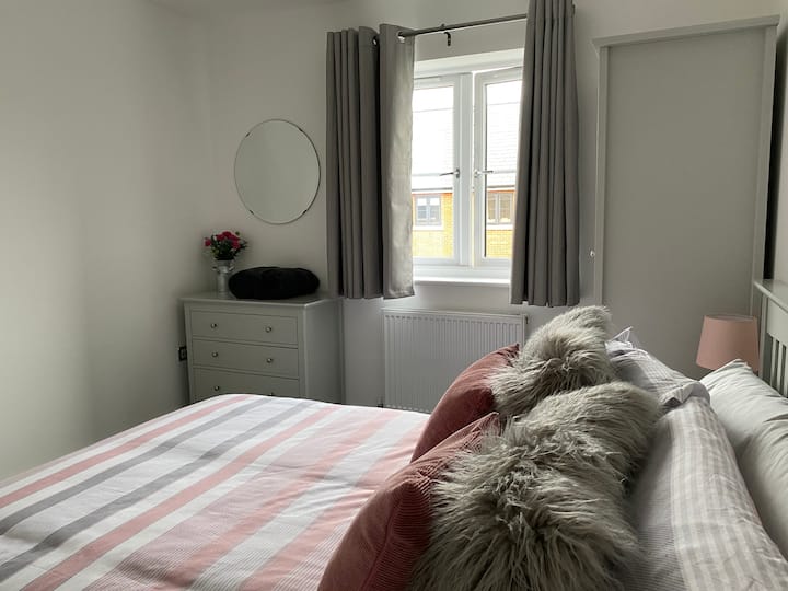 Двойна спалня.