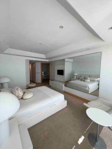 Clifton Sands G1 Valhalla 1st beach apartment gallery image 5