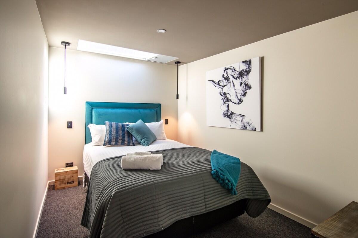 เตียงควีนไซส์พร้อมผ้าห่มไฟฟ้า