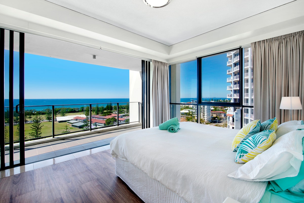 3 Bedroom Apartment in Heart of Broadbeach - photo 7