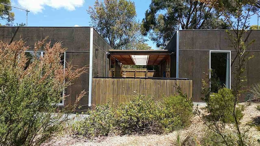 Holiday Rentals Homes Experiences Places Airbnb