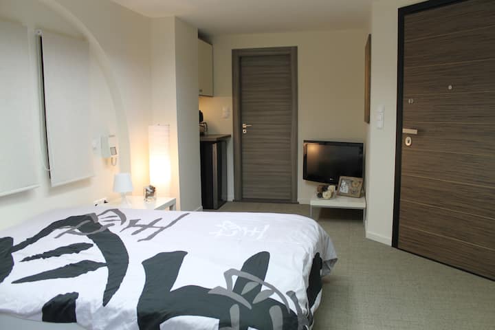 Guest suite in Kifisia · ★4.80 · 1 bedroom · 1 bed · 1 bath