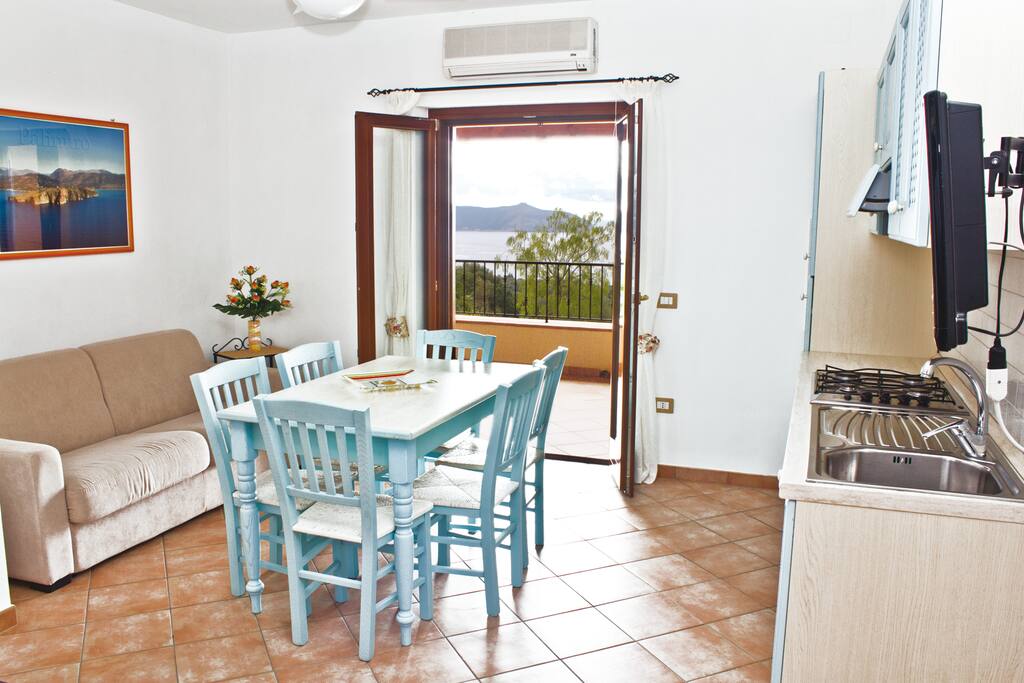 La Cucina/Soggiorno