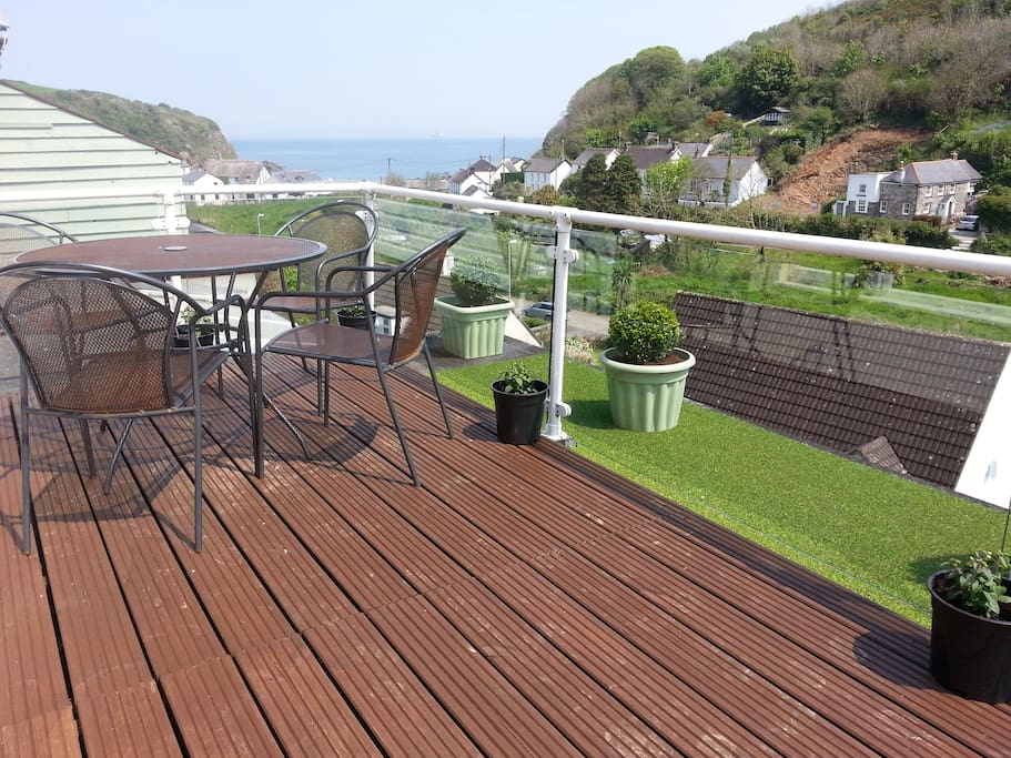 Outside dining available on the balcony with that view of course!