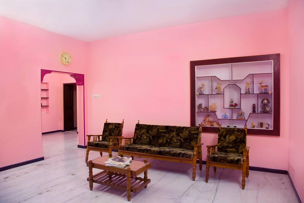Hall view2