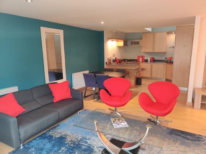 Eicc/west End Townhouse With Parking - Edinburgh