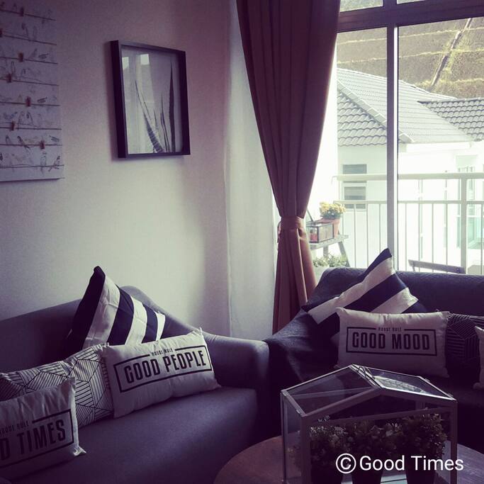 Surround yourself with this relaxing cozy ambience that is simply picture-perfect
