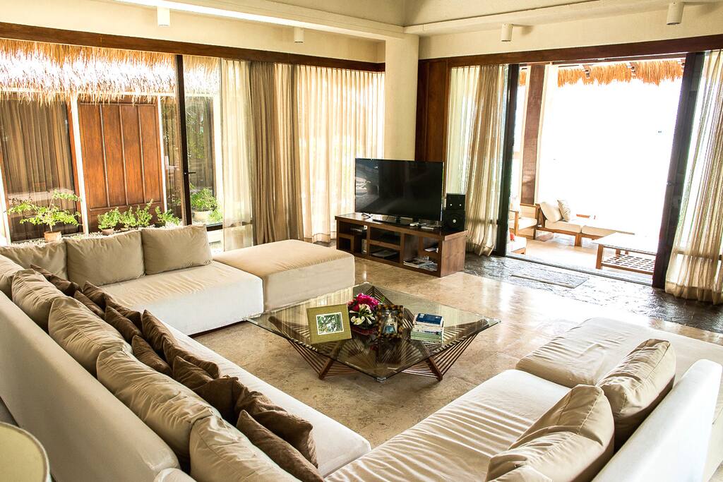 Set back in the couch while enjoying the beach view