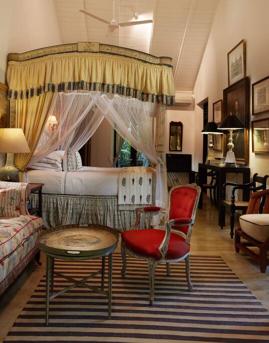 Bed Room