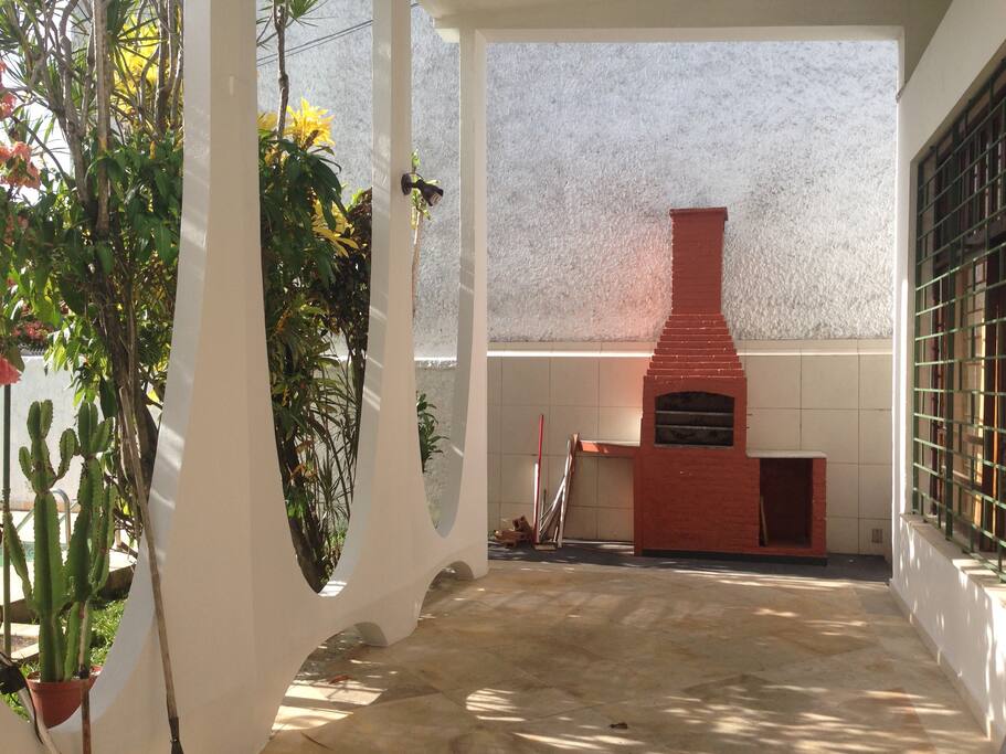 Que tal um churrasco após a praia?