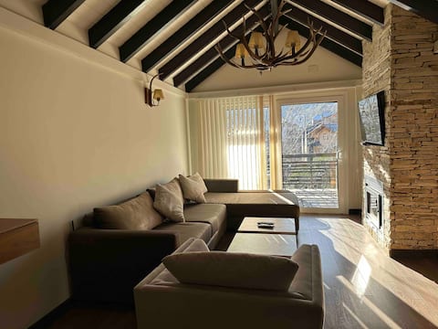 Top performing Airbnb: Malbec suites - Deluxe Apartment in Departamento Lácar