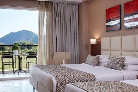 Superior Driepersoonskamer - Aar Hotel & Spa Ioannina