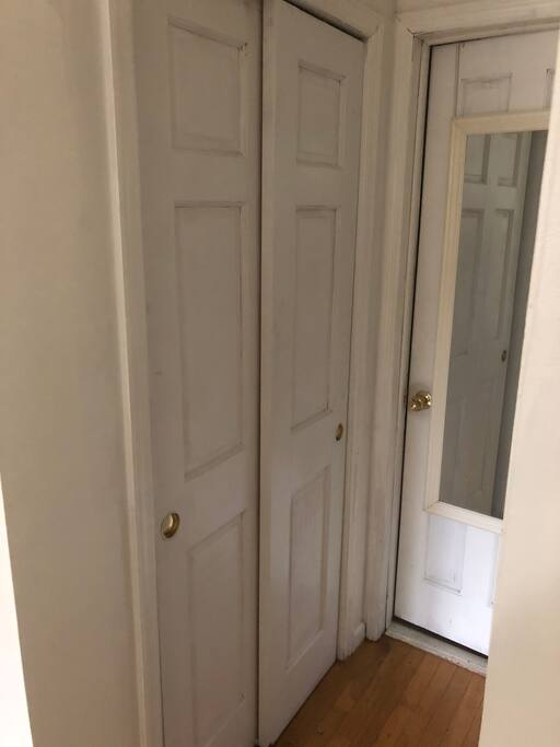 closet 2/2