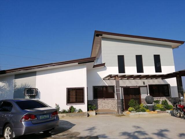 Short term Rental (house) near hundred Island