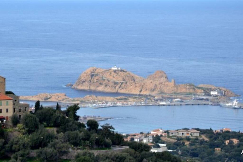la Pietra à île rousse