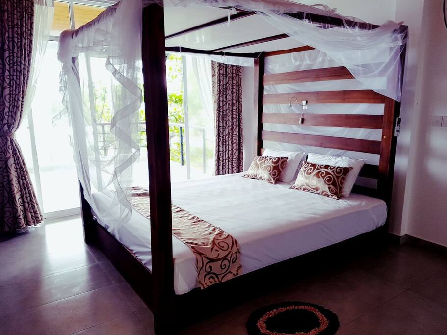Upstairs guest room