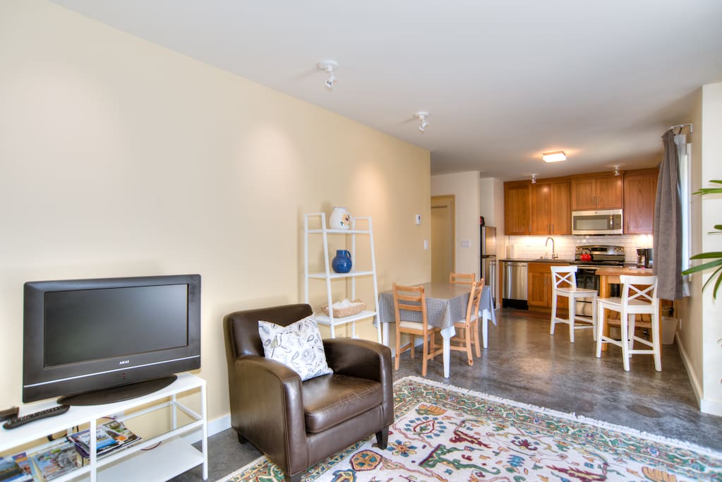 Looking toward the kitchen