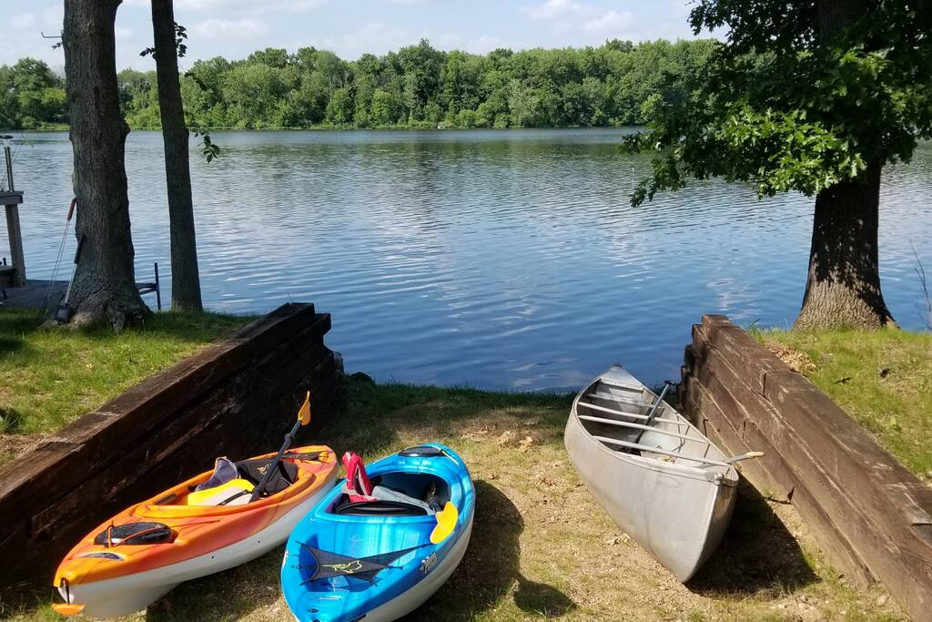 boat ramp for easy access to the river, boats included with stay