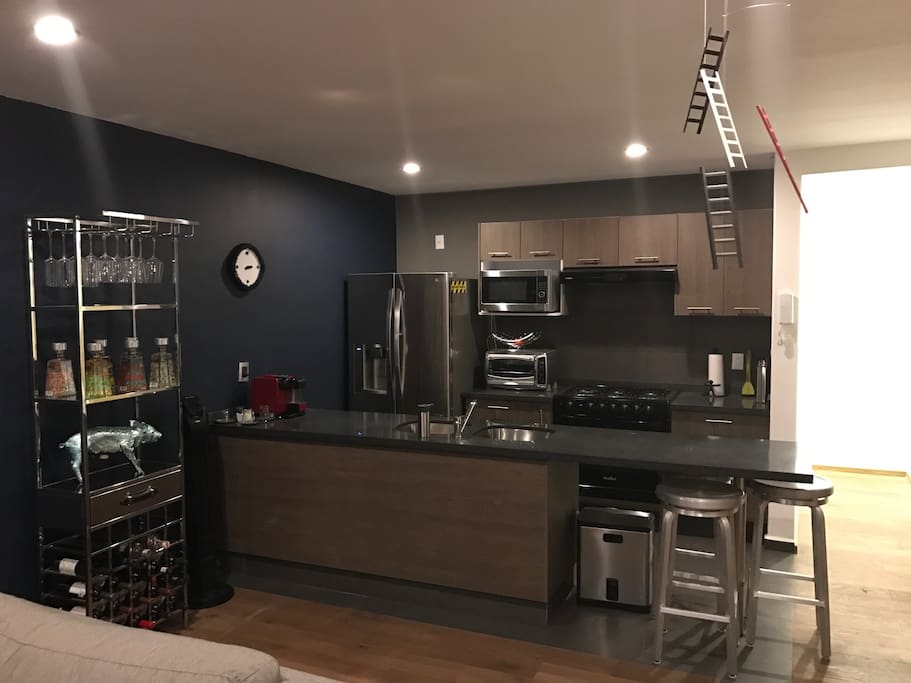 Cocina completamente equipada