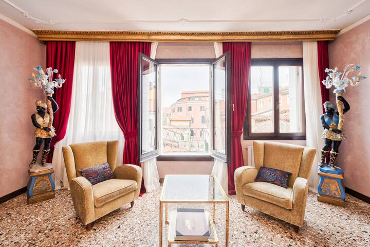 Luxury Duodo Gregolin Palace gallery image 5