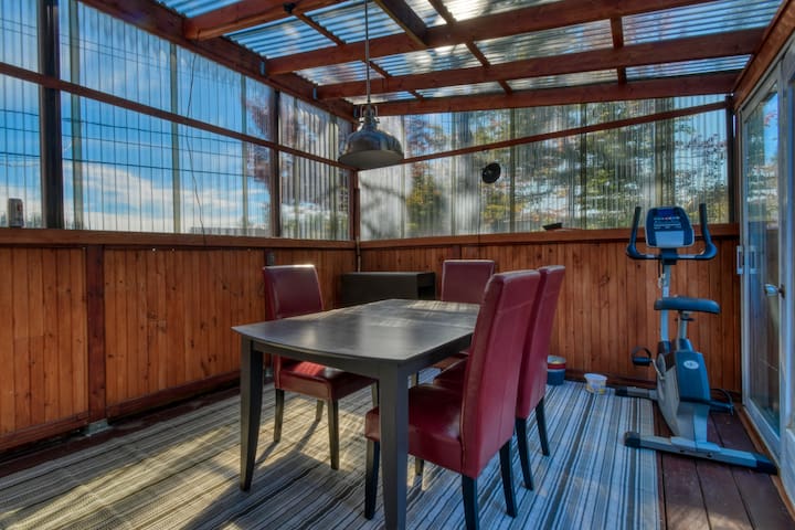 Chez Teo & Bella managed Airbnb listing 3