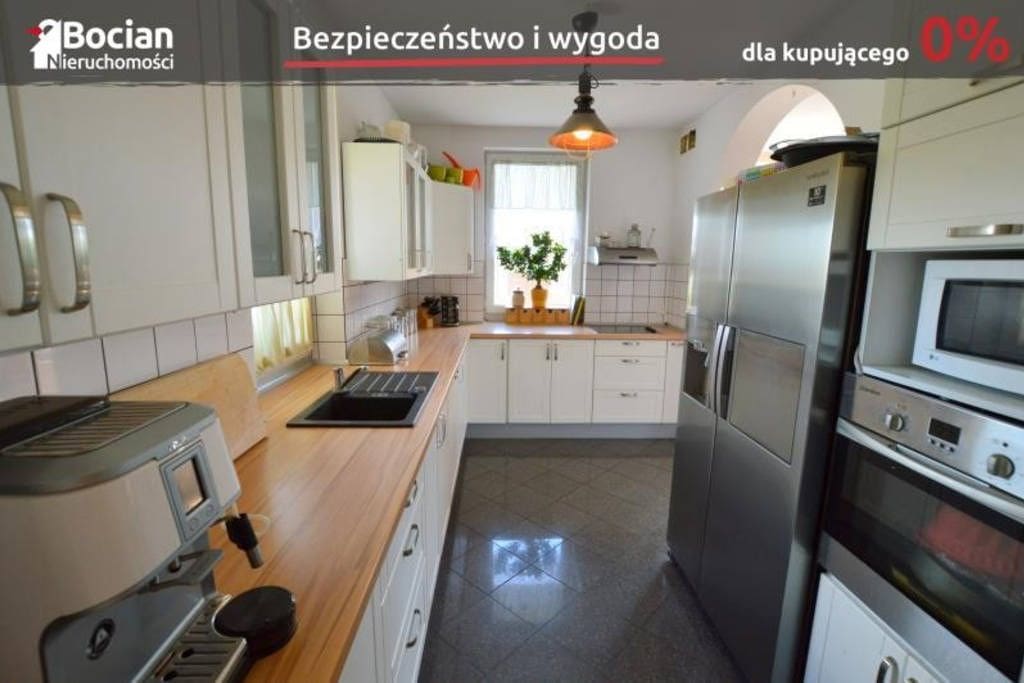 Shared kitchen.