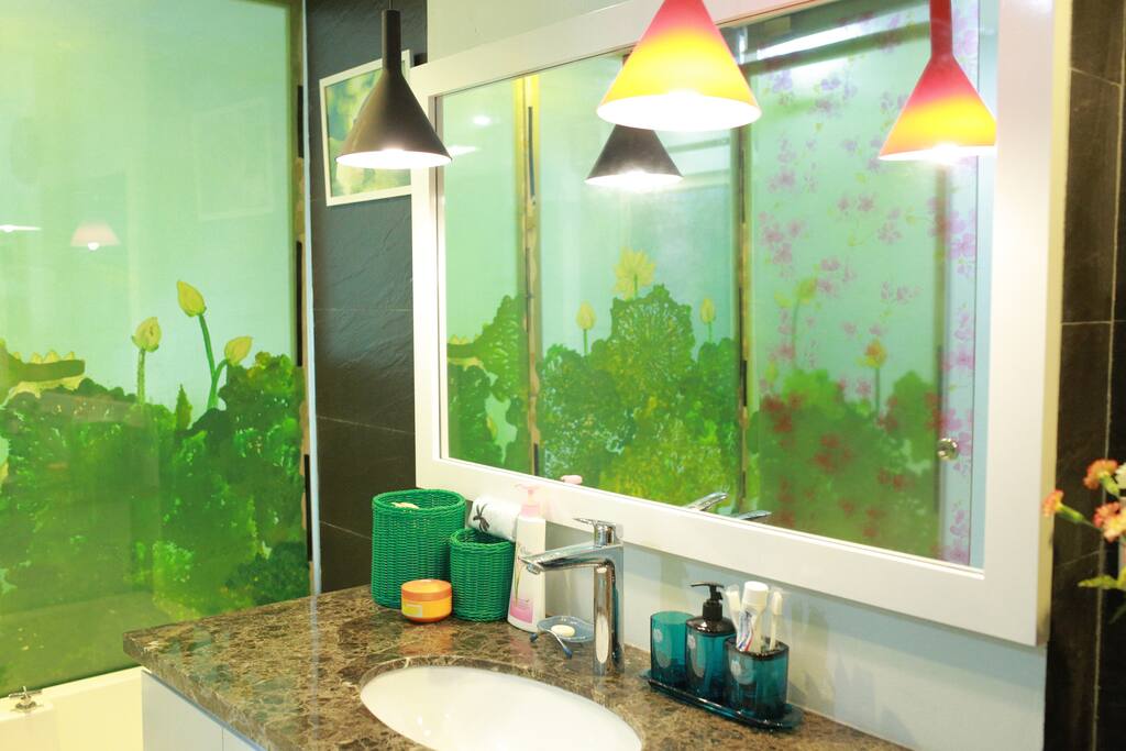 Luxury and relax bathroom with fully furnished bathroom