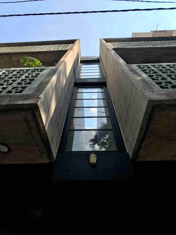 NEW & HANDSOME APT | 2BR| 2BTH | ❤️ OF LA CONDESA gallery image 2