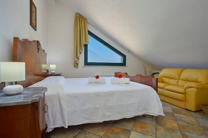 חדר שינה כפול שני