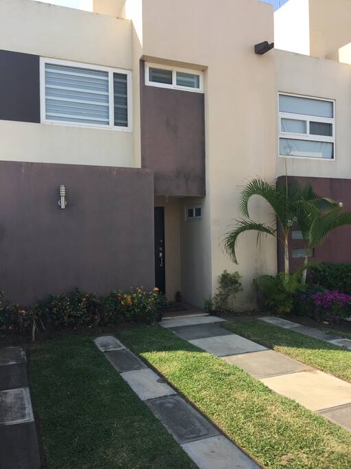 Cajón de estacionamiento para dos