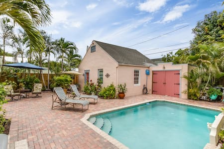 Dreamy Cottage with Pool