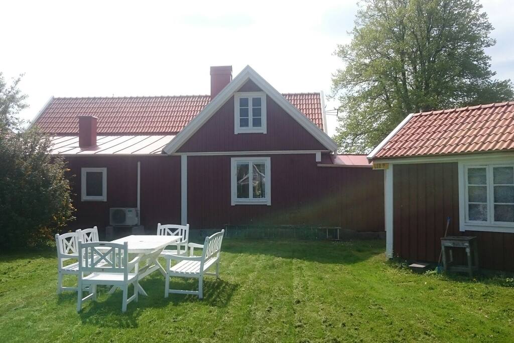 Baksidan av huset