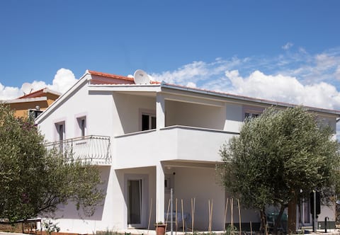 Adorable apartment near sea and green area