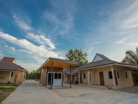 88 Fine Hostel
