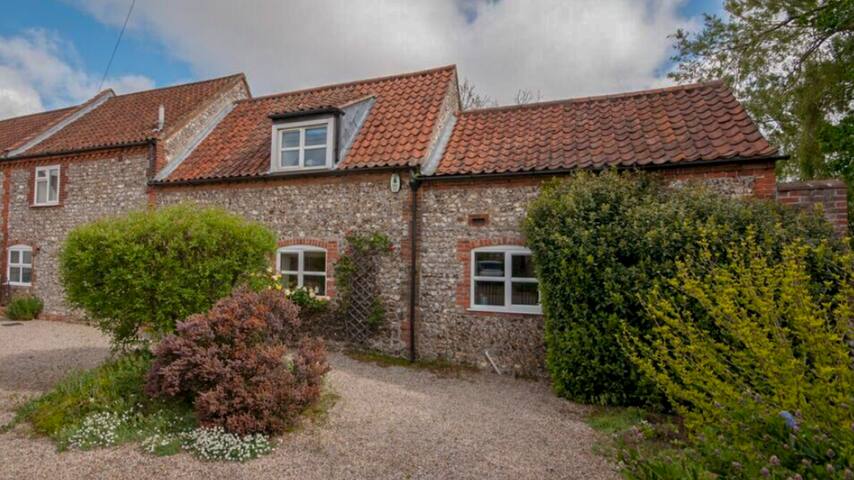 Luxury Holiday Cottage Docking North Norfolk Cottages For Rent