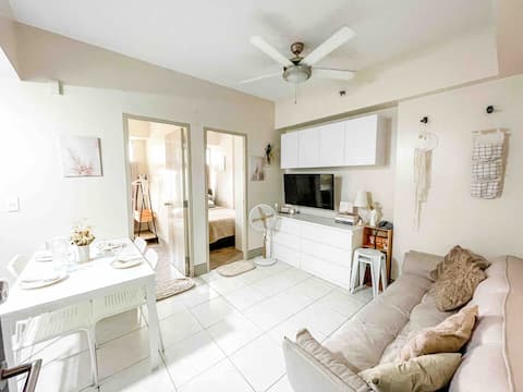 Korean-inspired 2BR Condo Unit w/ Netflix &Disney+