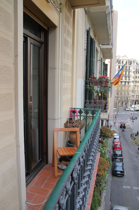 Balcony looking towards poble sec station