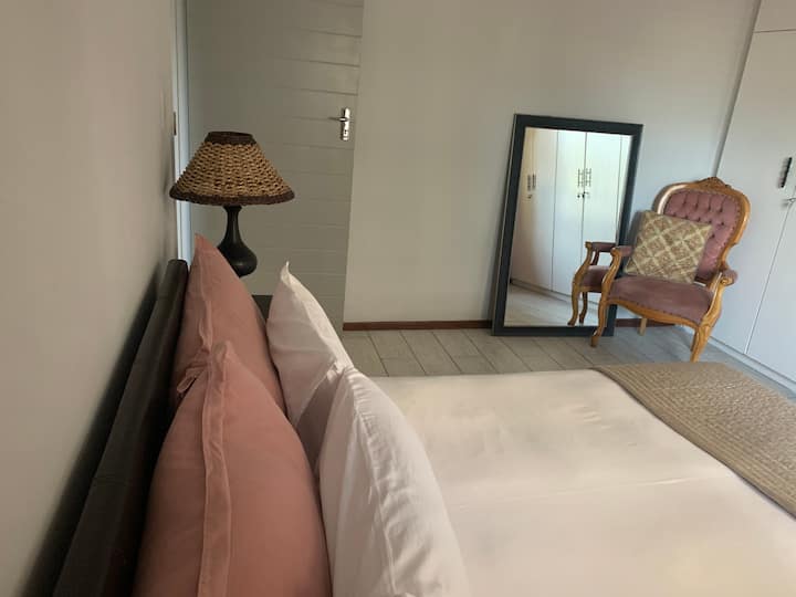 Pinelands Vacation Rentals & Homes Pinelands, Cape Town, South Africa