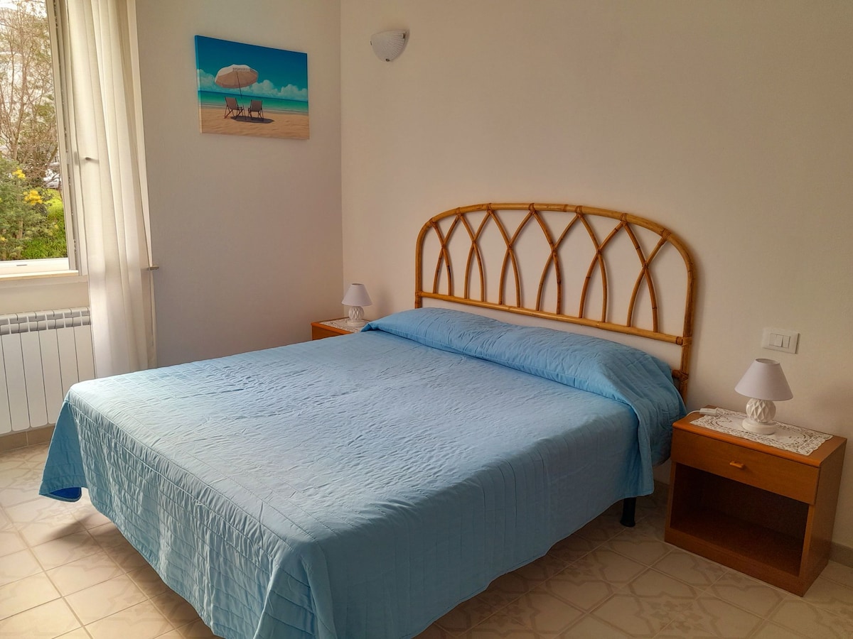 غرفة نوم مع خيار لفصل الأسرّة. كود CITRA: 011017 - LT -0842