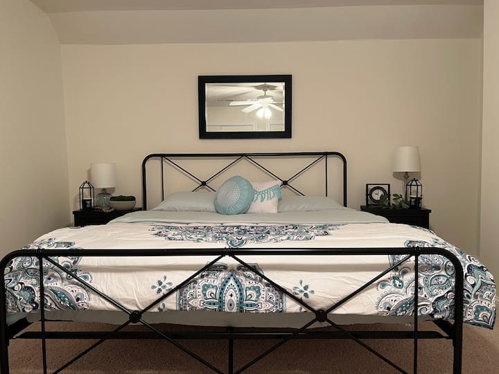 Upstairs Bedroom with King Bed