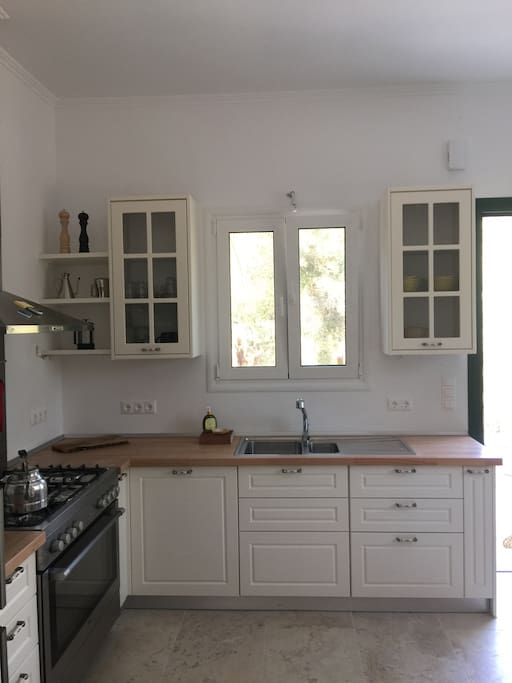 Keuken met 90cm gasfornuis