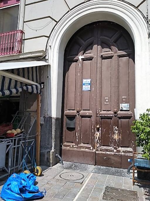 portone
