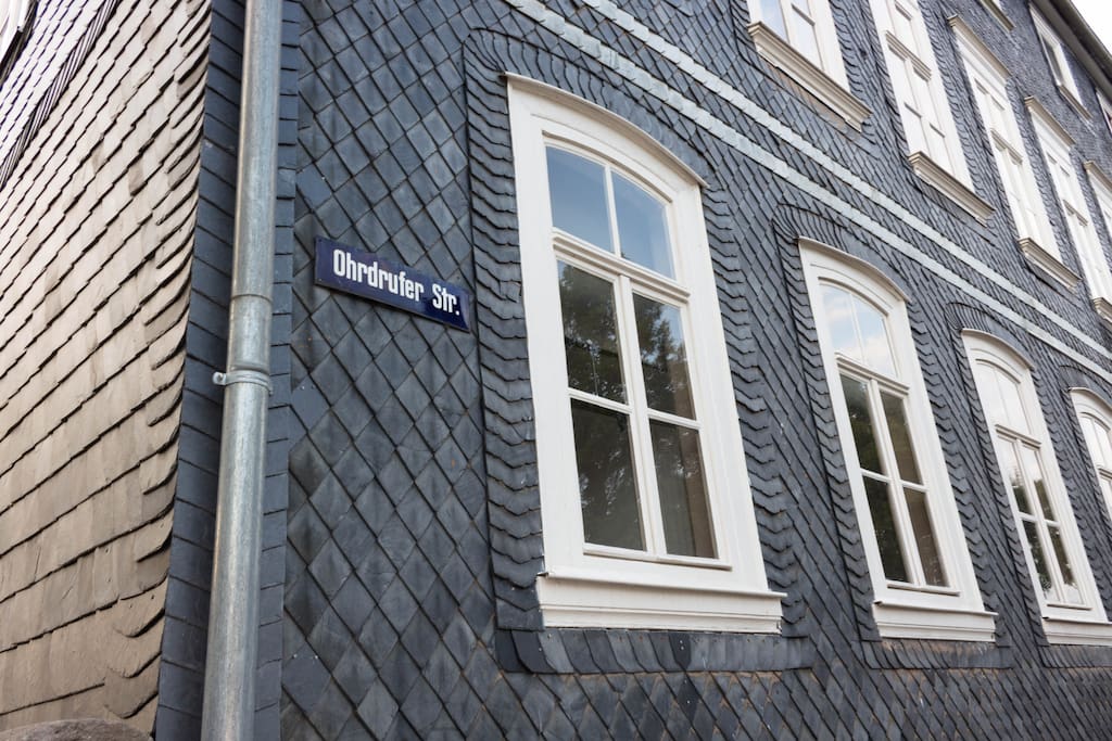http://www.frankenhain.de/