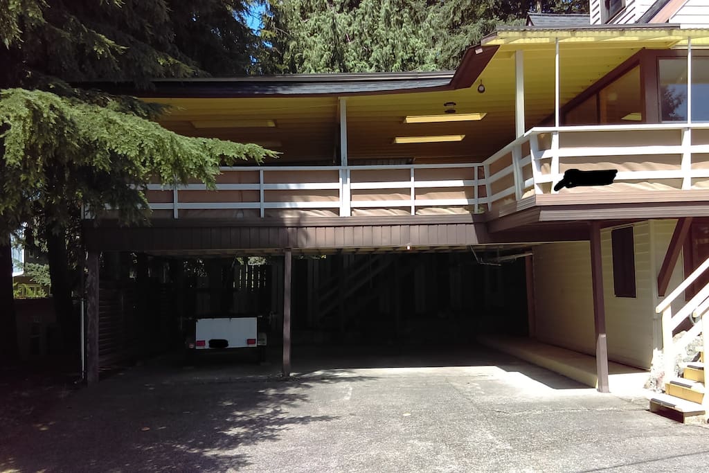 front view, sunny terrace on a 2nd floor