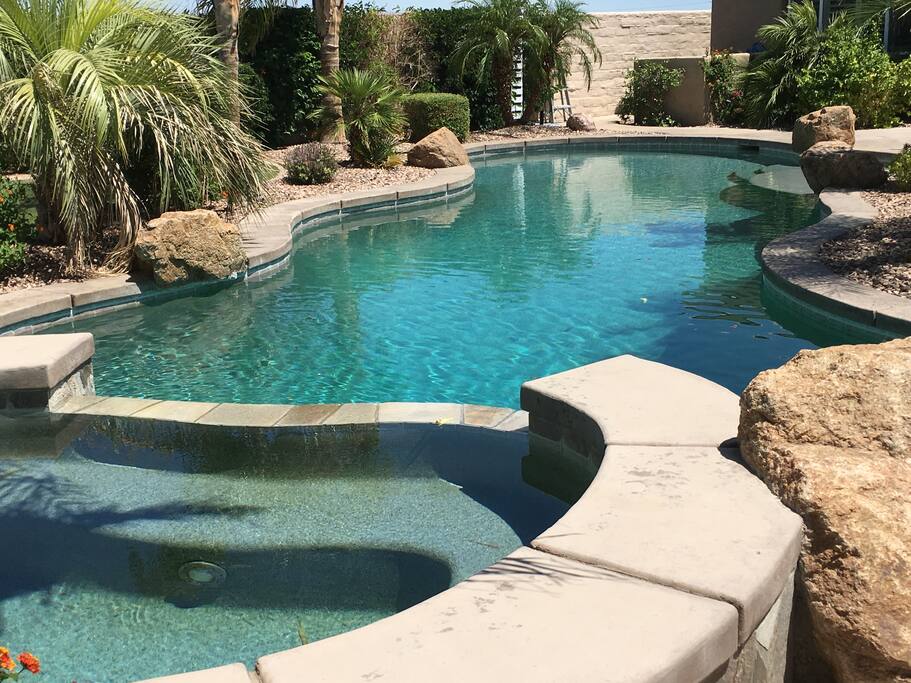 Great Saltwater Pool and Hot Tub