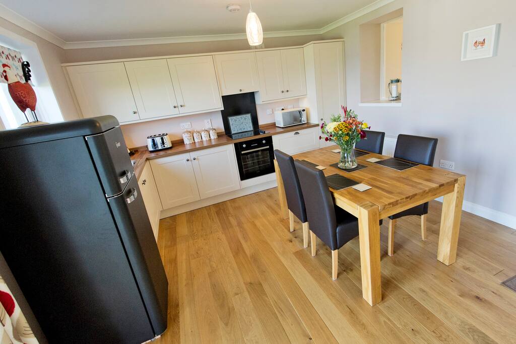 Kitchen/dining area
