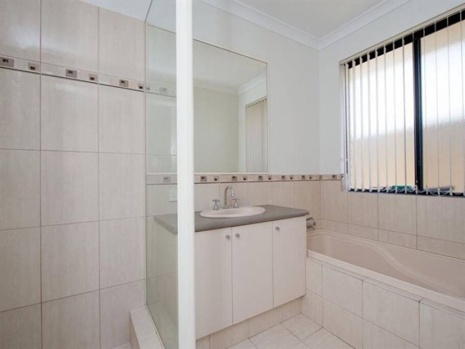 Guests bathroom